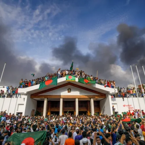 এখন টিভির সাংবাদিকদের বাধ্যতামূলক ছুটিতে ডিআরইউ’র উদ্বেগ